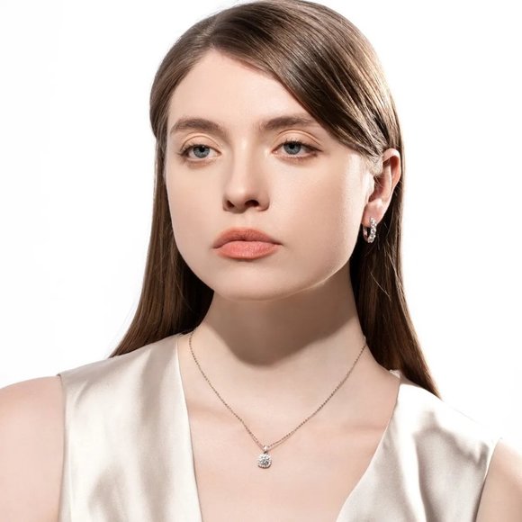 Certified 1ct. t.w. Moissanite Diamond Square Halo Pendant Necklace NEW - Picture 5 of 15